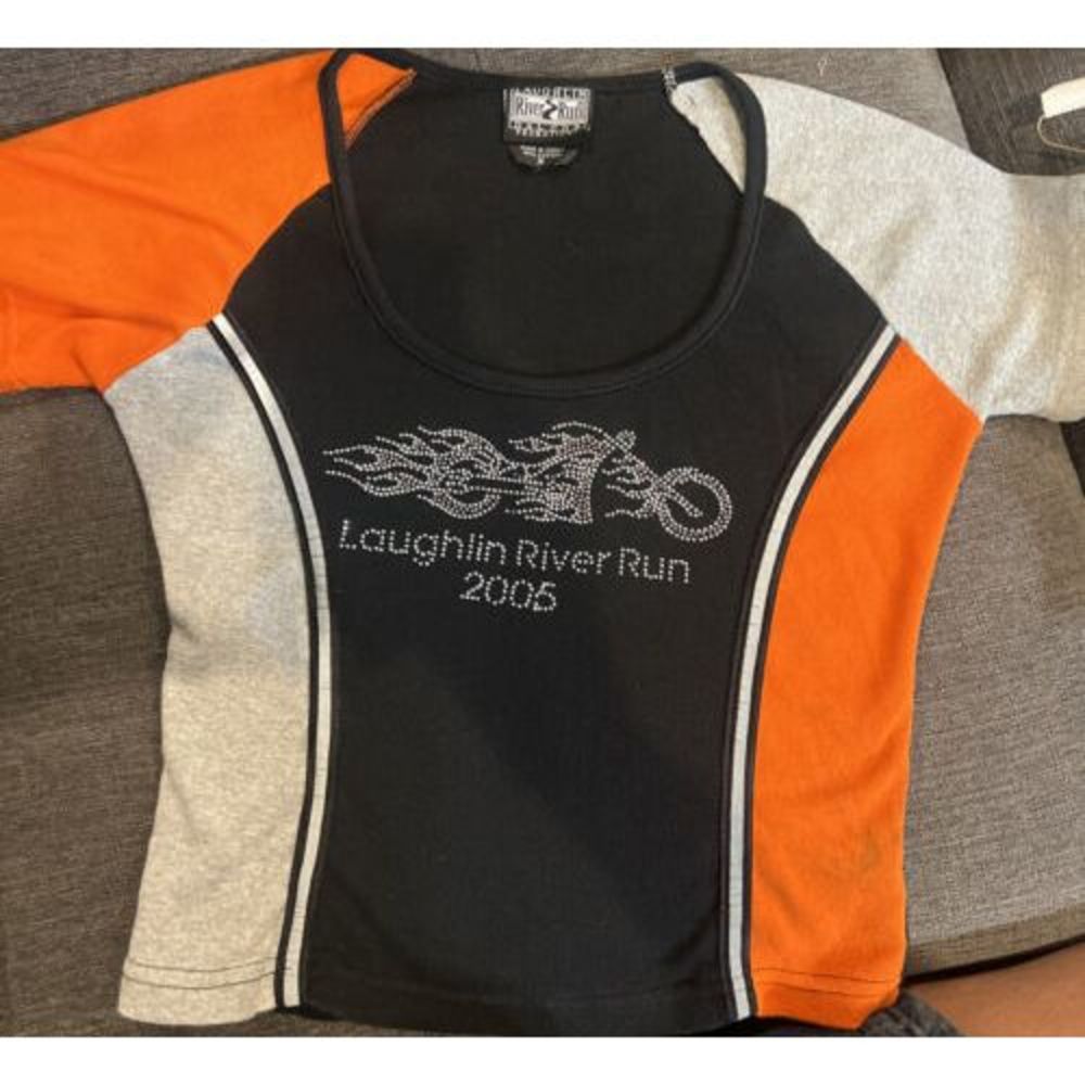 Harley Davidson Color Shirt Women’s Size SM LAUGHLIN RIVER RUN 2005 RHINESTONES